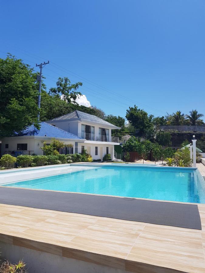Seascape Beach Resort 오슬롭 외부 사진
