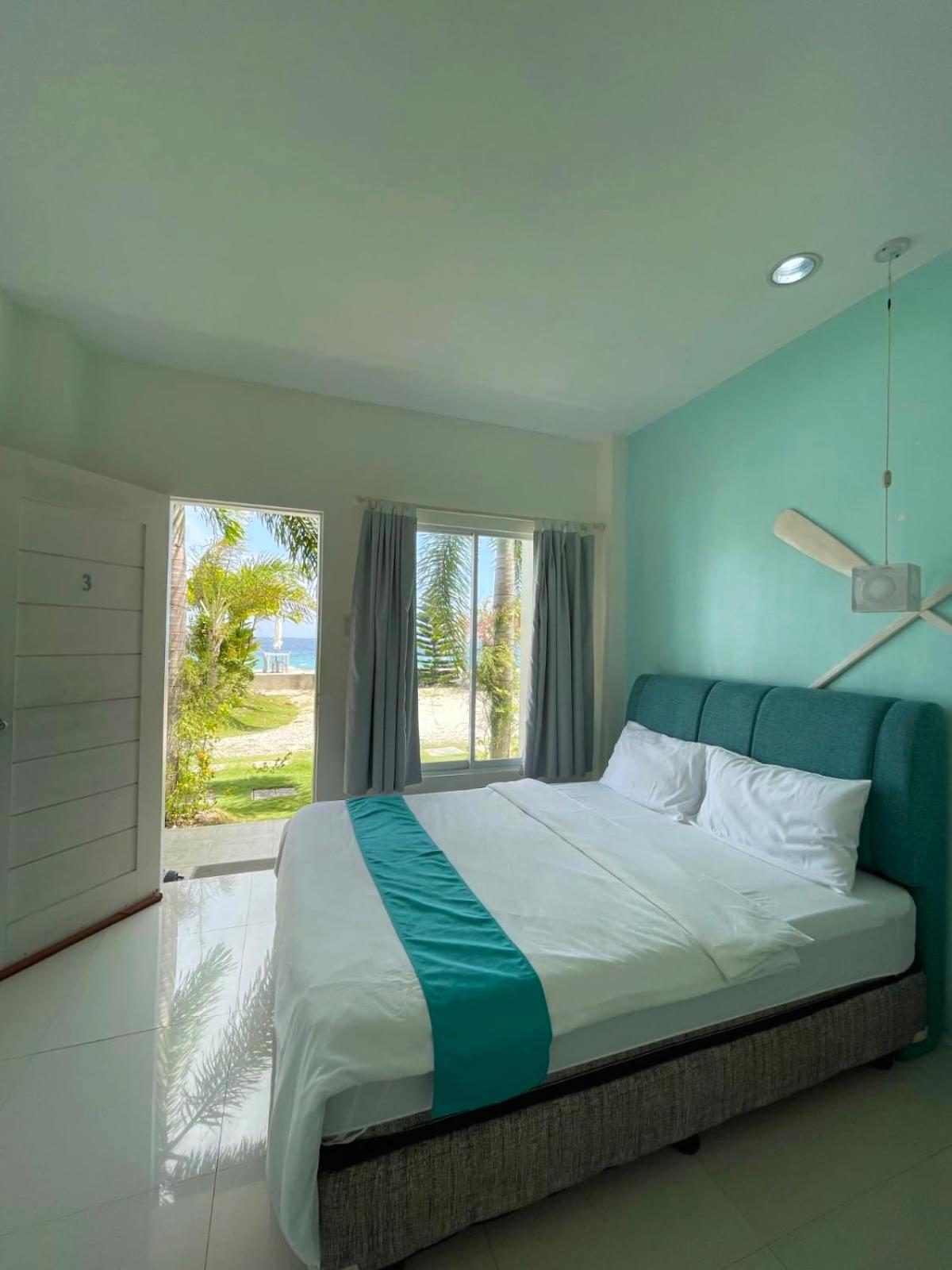 Seascape Beach Resort 오슬롭 외부 사진