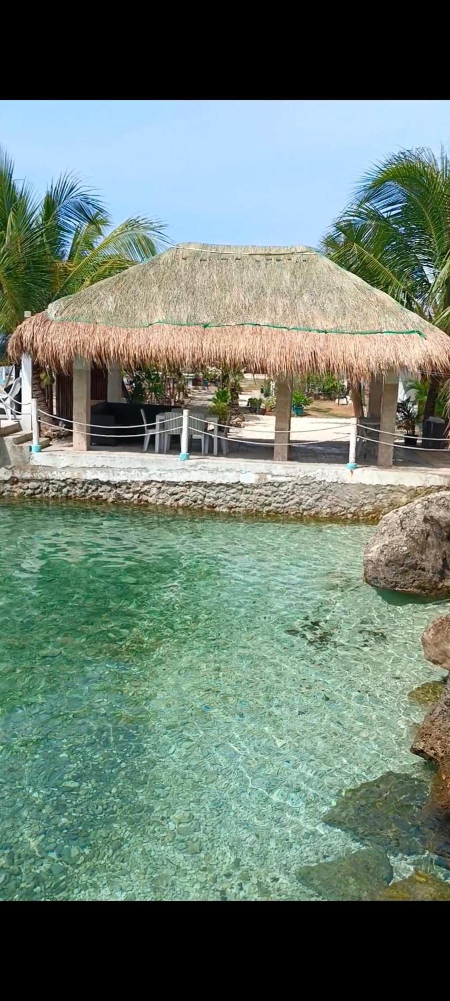 Seascape Beach Resort 오슬롭 외부 사진