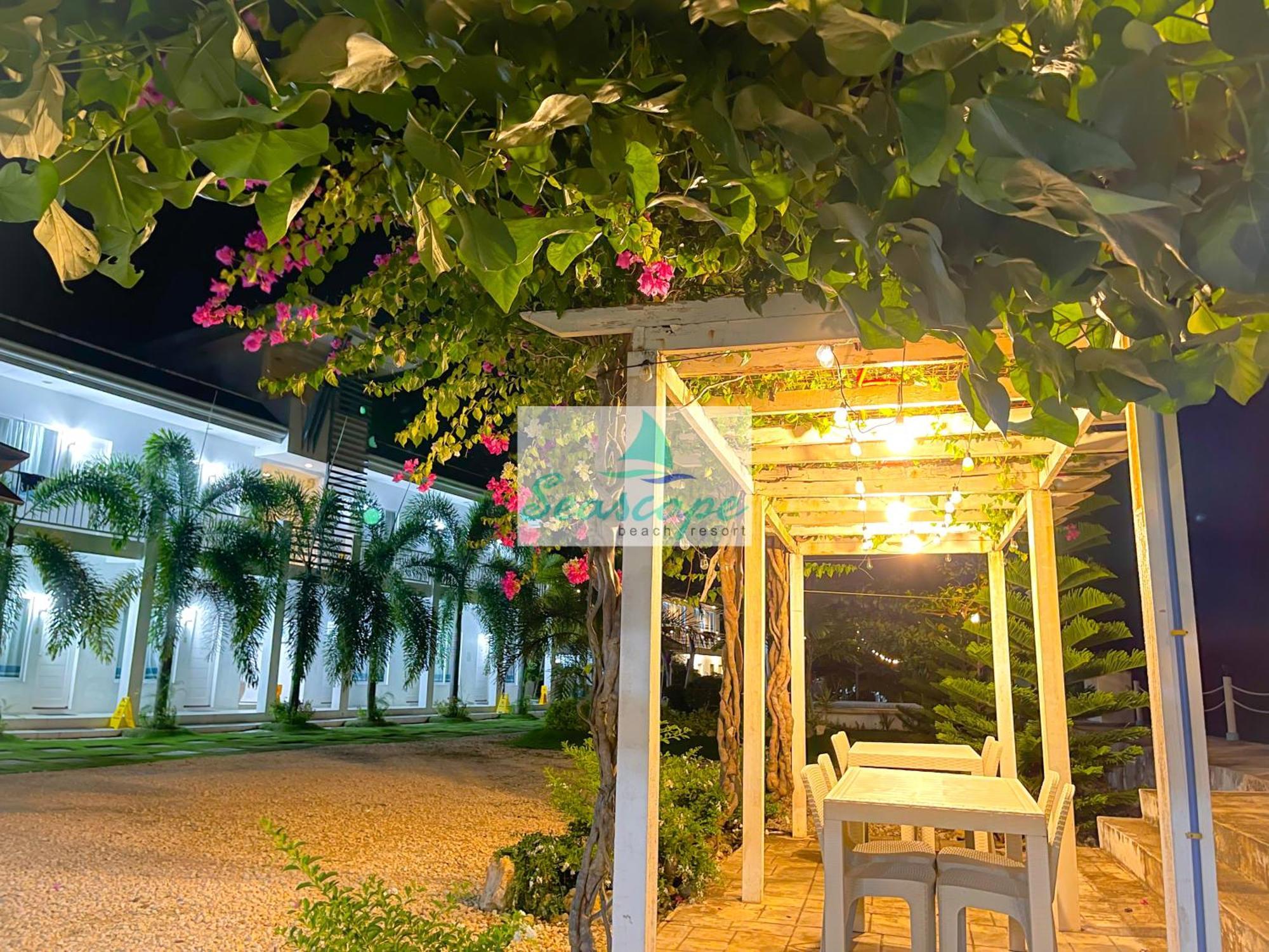 Seascape Beach Resort 오슬롭 외부 사진